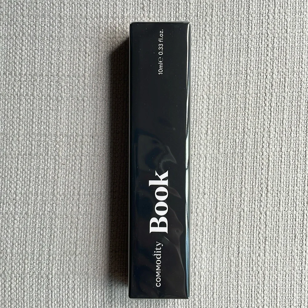 Commodity book expressive 10ml travel